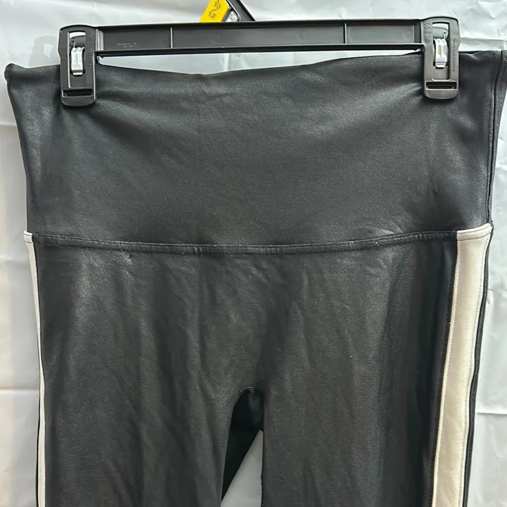 Spanx Black faux leather look Leggings with White Stripe size XL extra large - Picture 3 of 6